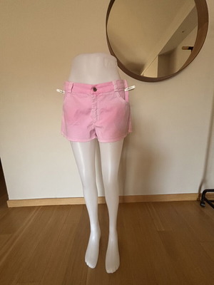 Regalinas pink denim shorts like new, size L, fringed
