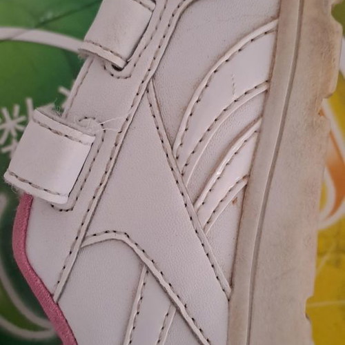 Rebook size 22 like new