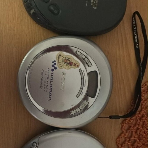 Walkman Coby CX-CD314 and Sony Discman D-EJ626CK used, bundle of 5