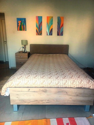 Semi-double bed with mattress like new