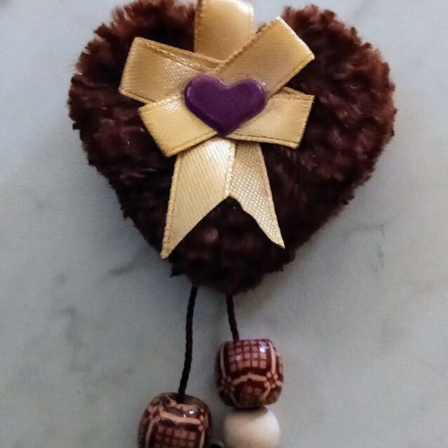 Handmade Valentine's keychain new, brown and beige heart with beads and butterflies