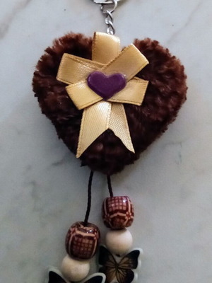 Handmade Valentine's keychain new, brown and beige heart with beads and butterflies