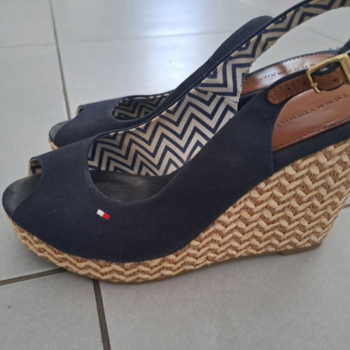 Tommy Hilfiger summer platforms used, navy color, size 39