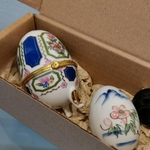 Porcelain eggs used vintage decorative floral set of 2 pieces