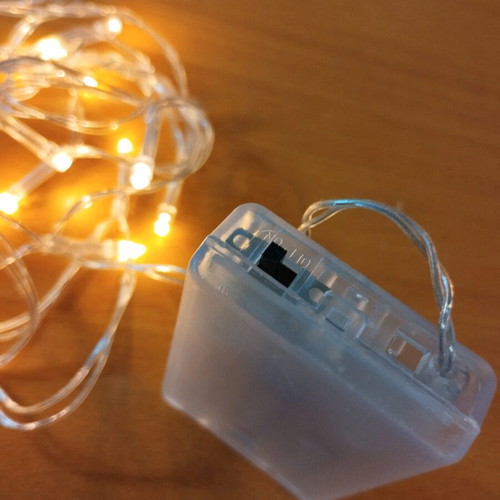 Led string lights like new, 2 meters, battery operated