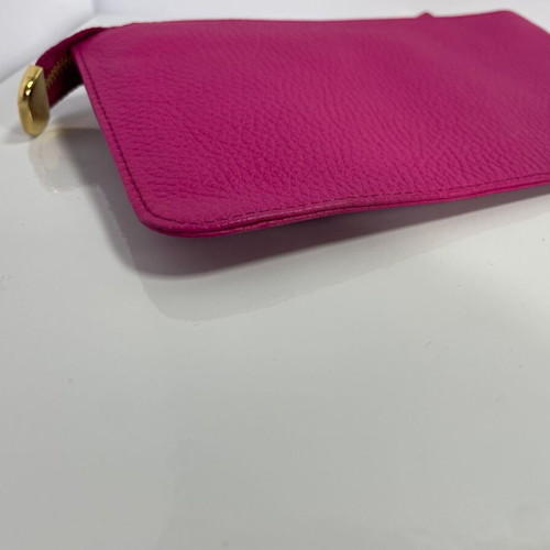 Dolce & Gabbana leather clutch like new, pink