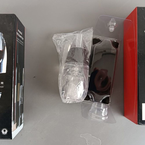 Magic Decanter wine aerator new for better quality