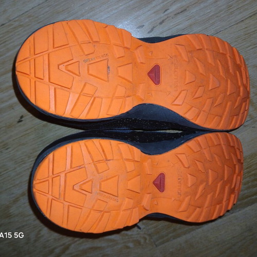 Salomon waterproof hiking shoes size 37 like new gray