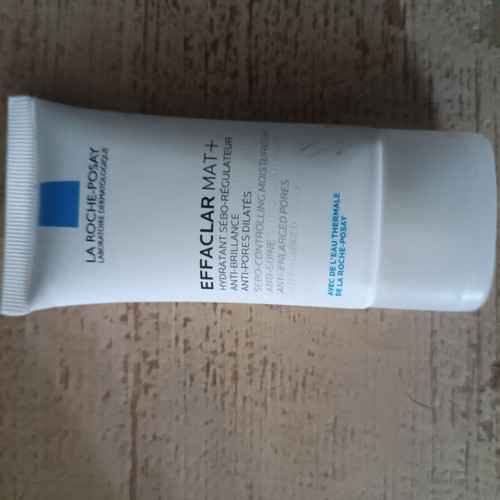 La Roche Posay Effaclar Mat moisturizing cream with matte effect new