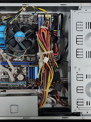 Σύστημα i3-530 μεταχειρισμένο με 4 GB RAM desktop diskless και Windows 7 pro