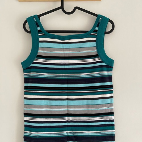 Cecil sleeveless blouse size M new, black and blue
