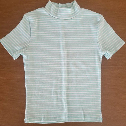 Small package 9 t-shirts + gift.