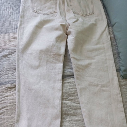 ALE women's white jeans size Large like new