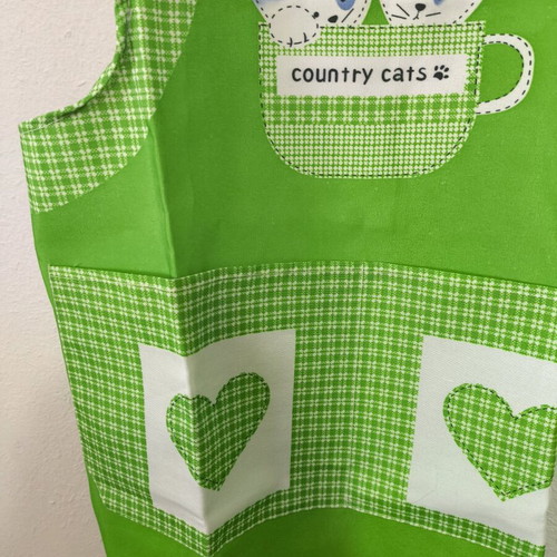 Kitchen apron new green with 2 large pockets