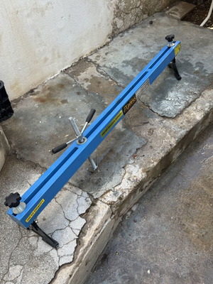 Express Engine Stand like new