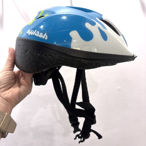Children's helmet used