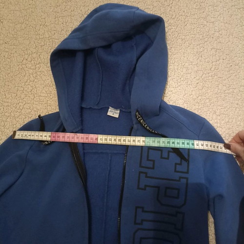 Blue sweatshirt jacket used for boy 10 years with zipper