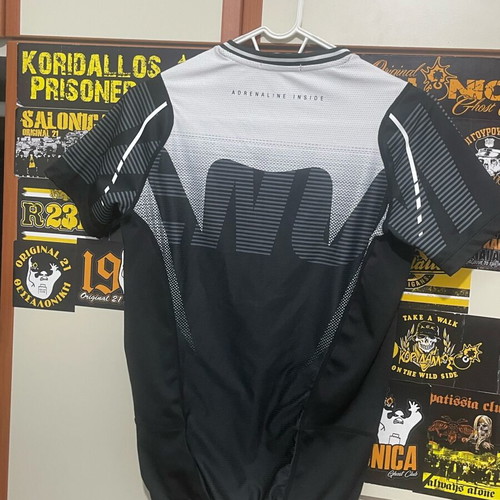 T shirt UFC Venum like new, size M compression