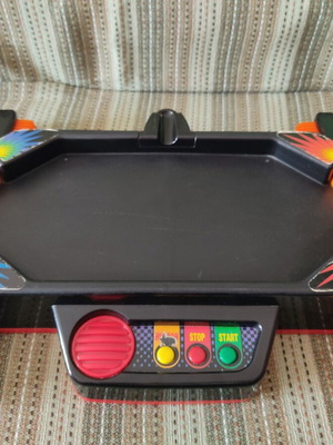 Flipper game with sound and four balls