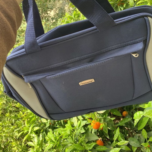 Diplomat laptop briefcase bag new, blue