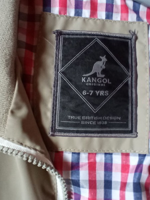 Jacket 6-7 years new beige, lightweight for spring or autumn