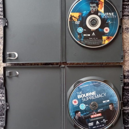 The Ultimate Bourne Collection DVD like new, 3-disc set, Matt Damon