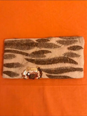 Women's clutches