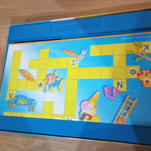 Junior Scrabble used with pouch and double-sided board