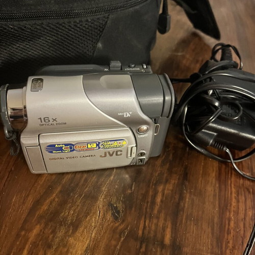 JVC camera like new, used a few times