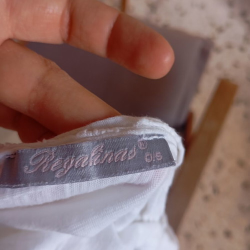Regalinas white blouse refurbished, airy back opening