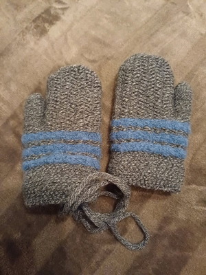 Children's gloves with lining new