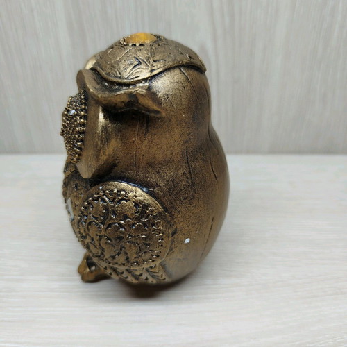 Owl statue new in antique gold tone