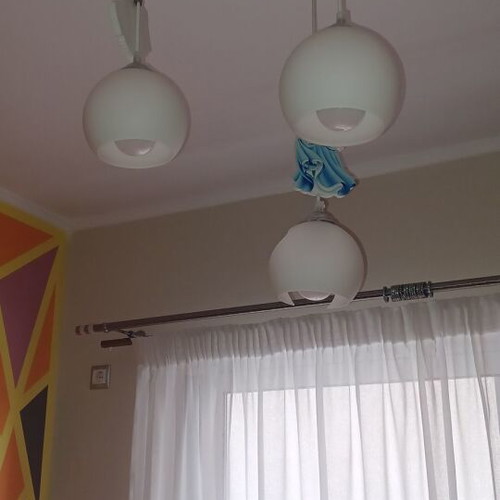 Children's ceiling light girl-themed used with one globe to replace