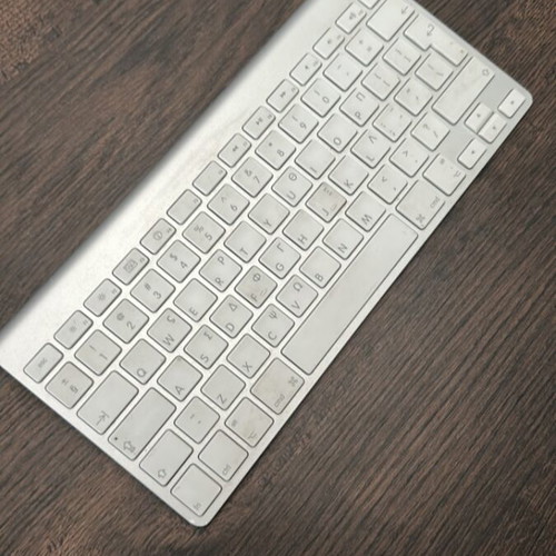 Πληκτρολόγιο και ποντίκι Apple σαν καινούργιο