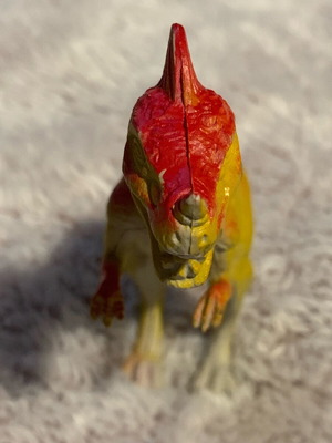 Dinosaur used without box