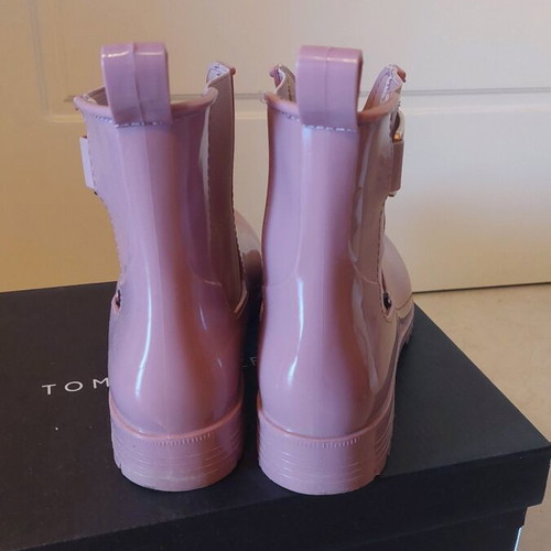 Tommy Hilfiger pink boots worn once, size 40