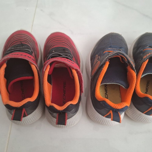 Skechers sneakers used, size 24, blue and red, pair of two
