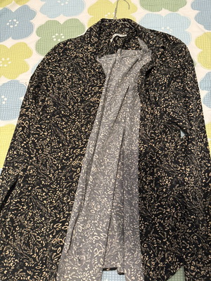 Neil Katter men's printed shirt like new, medium, black and beige