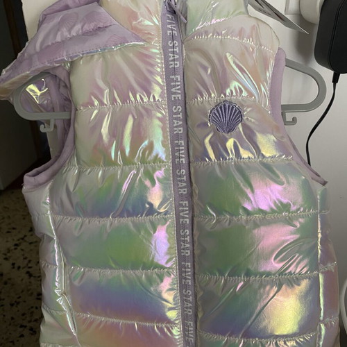 Sleeveless vest new, 12 months