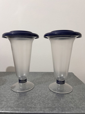 Tupperware ice cream glasses like new, set of 2