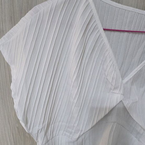 Gofre crop top Shein white, like new, size L