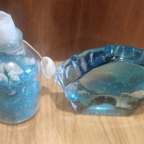 Set of 2 glass souvenirs new, summer style and island decoration