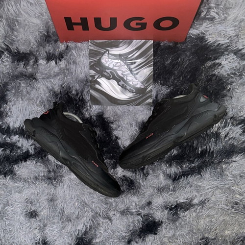 Hugo Boss Runners sneakers size 45, black and red