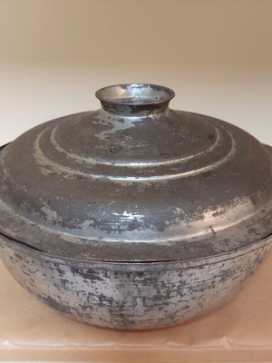 Antique copper pot used with engraved year 1956
