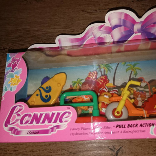 Bonnie 80s toy new by Silverlit toys
