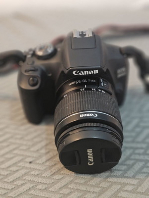 Canon EOS 2000D camera like new
