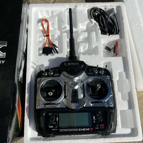 Trex 500 Rc Helicopter like new with digital remote and batteries