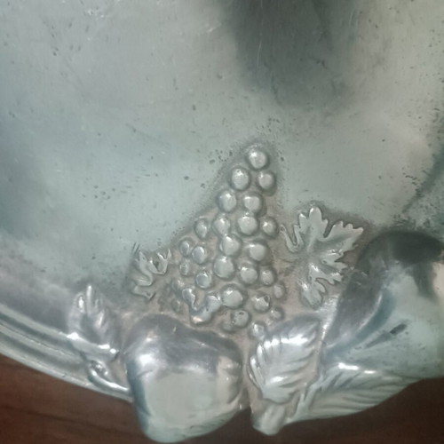 Decorative tin tray with vintage embossed grape design like new