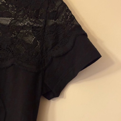 Elastic blouse with lace black, like new, size S