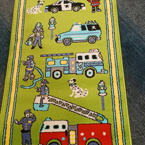 Children's bedroom rug set new with antistatic yarns